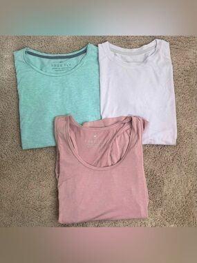 Free Fly Apparel Lot of Bamboo Tees and Tank size Medium
